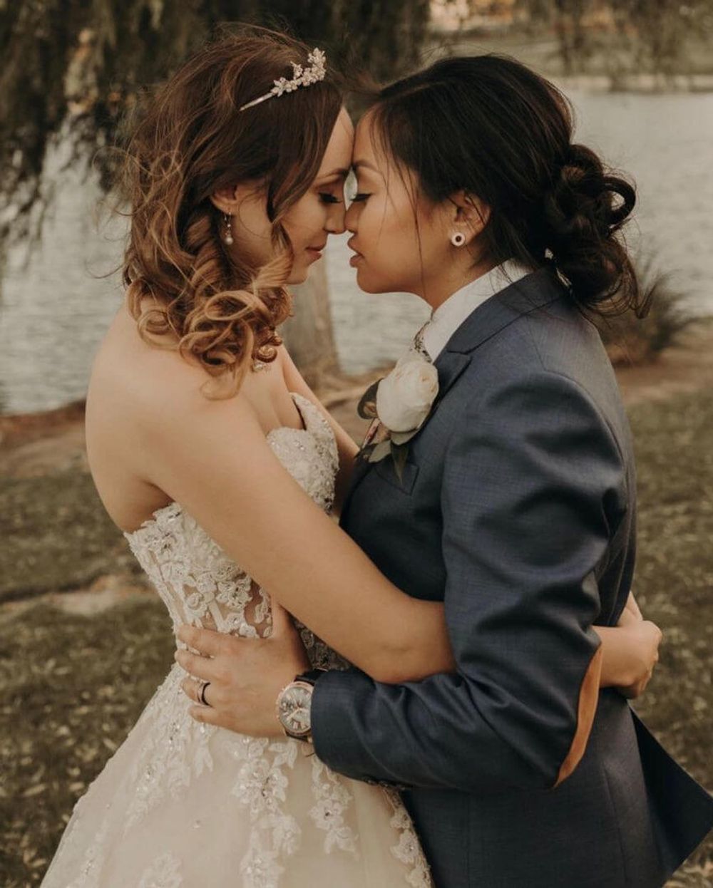 Bride pantsuit in blue